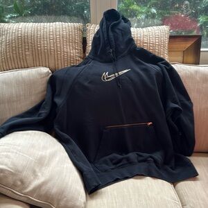 Nike oversized hoodie with front zipper and kangaroo pocket